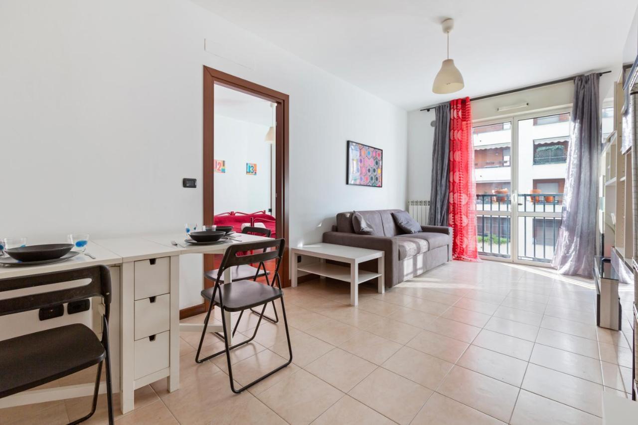 Milano-Rubattino Budget Apartment Bagian luar foto